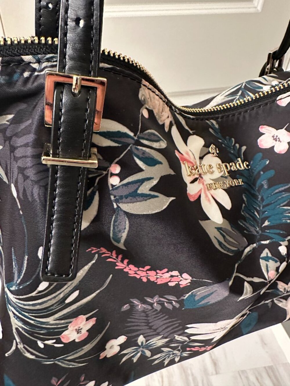 Kate Spade Wilson Road Botanical Tote - EUC - Picture 8 of 8